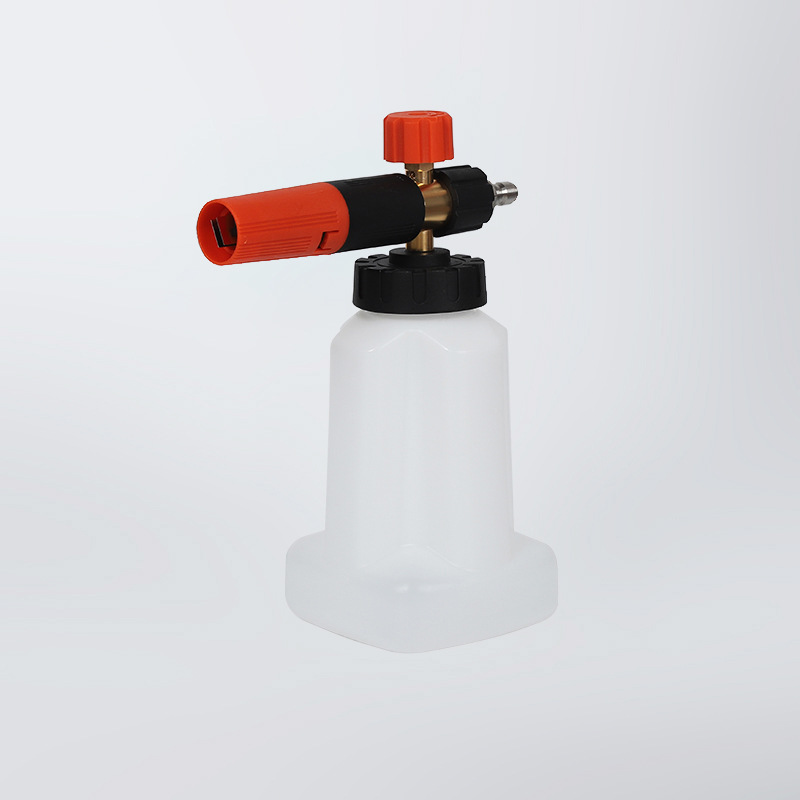 Suuri suupainepesukoneen vaahtogeneraattori