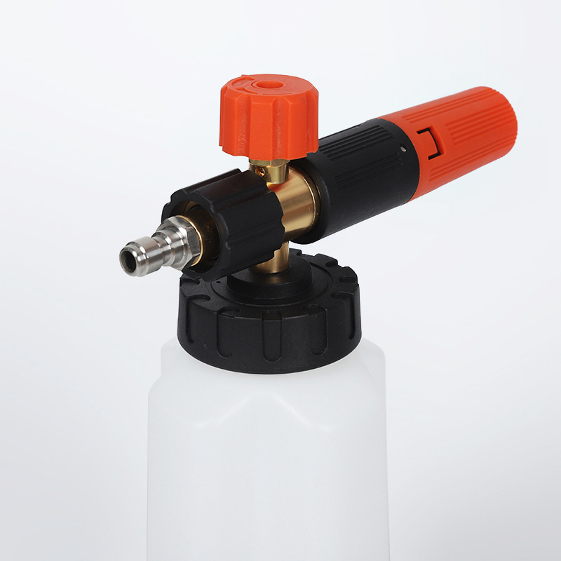 Suuri suupainepesukoneen vaahtogeneraattori