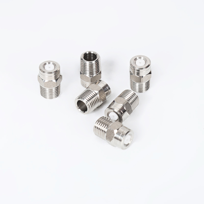 Pölykartion huuhtelu suuttimet