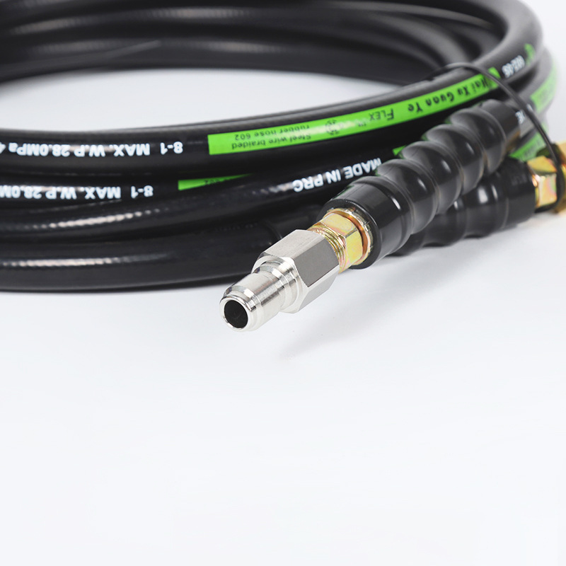 Korkeapainevesiputkien irrottaminen kotitalouksien viemäreissä