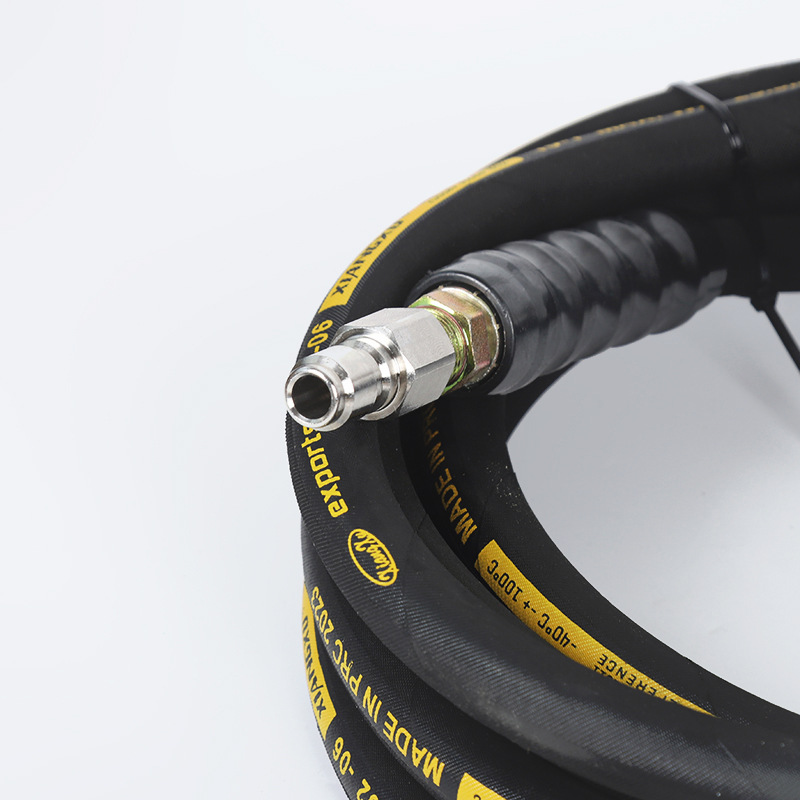 Puutarhan kastelu korkeapaine letku