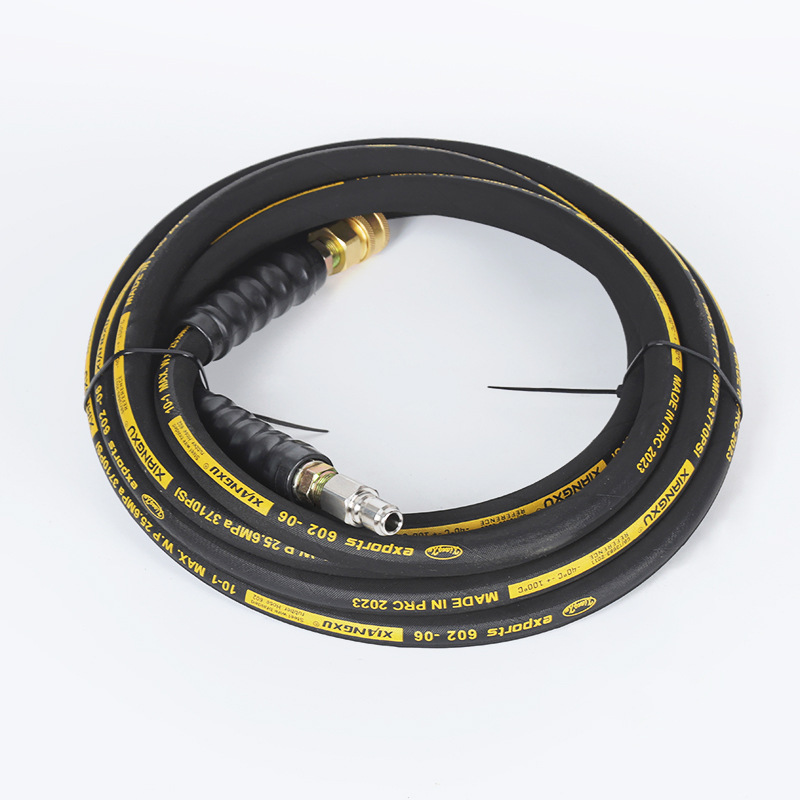 Puutarhan kastelu korkeapaine letku